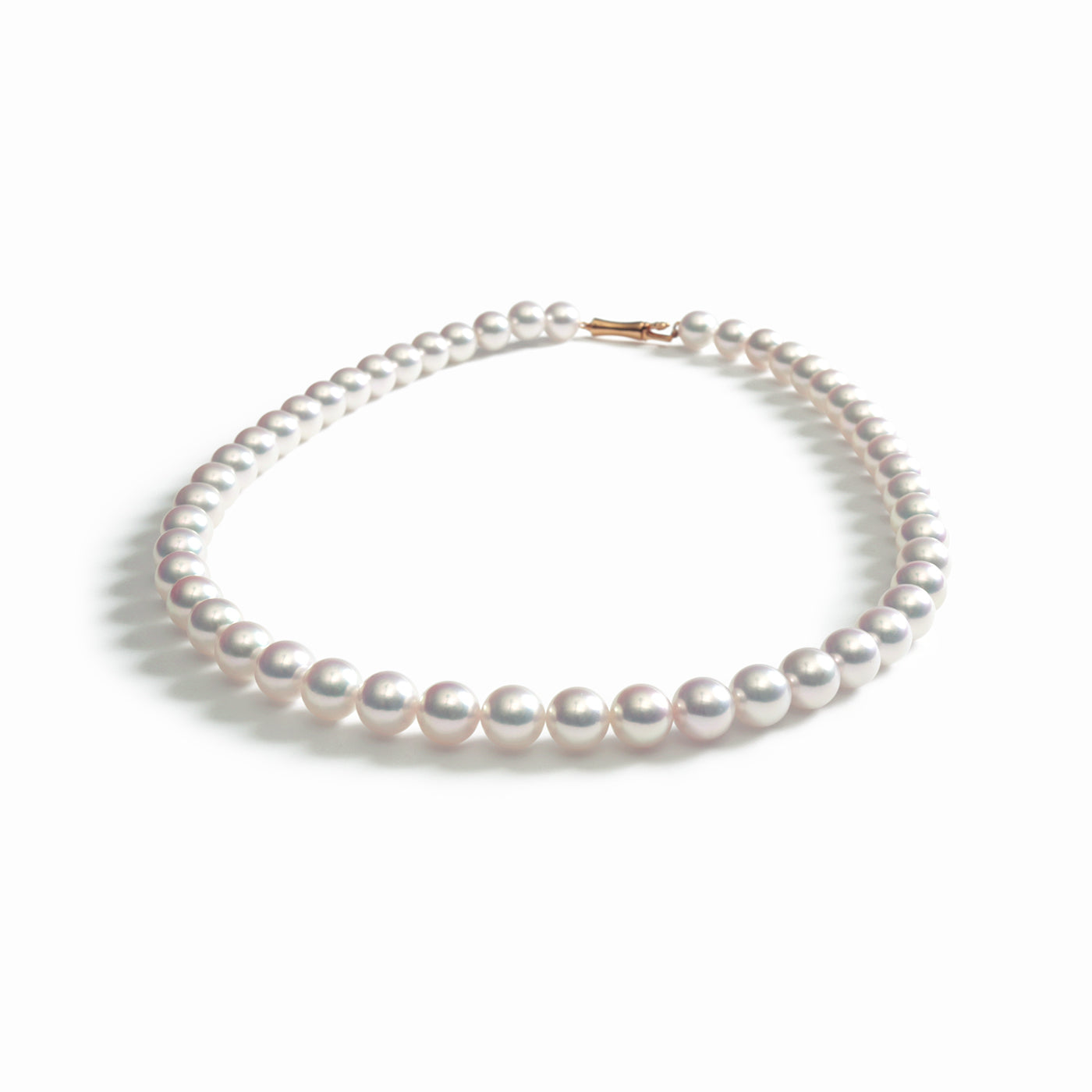 18ct White Gold Akoya Pearl and Diamond Bracelet | Pravins Jewellers